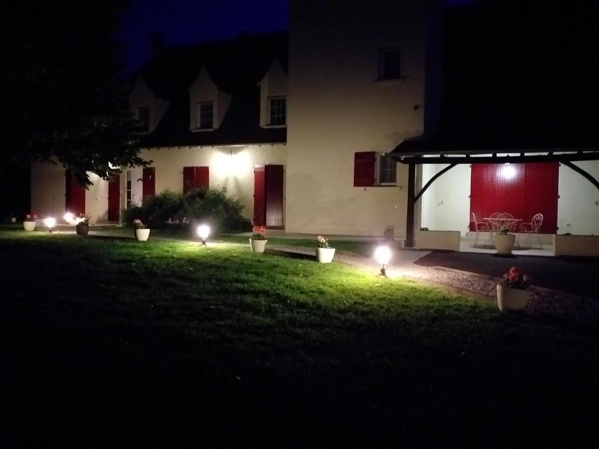 L'Aur~Elie Bed & Breakfast Lalinde Bagian luar foto
