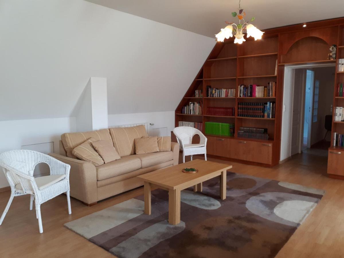 L'Aur~Elie Bed & Breakfast Lalinde Bagian luar foto