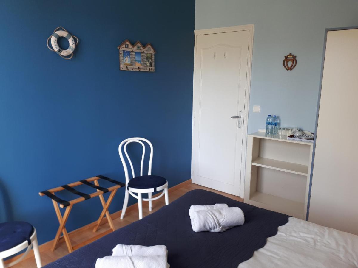 L'Aur~Elie Bed & Breakfast Lalinde Bagian luar foto